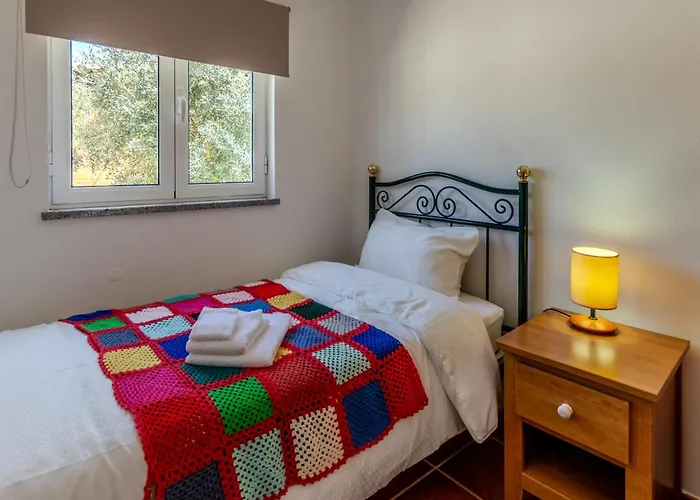 Quinta Dos Covais Al * Tábua