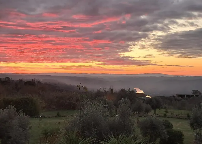 別荘 Quinta Dos Covais Al Tábua